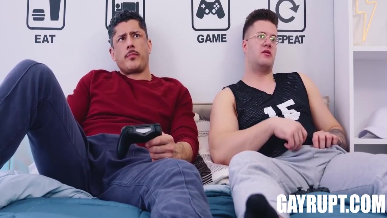 Gay Porn, Clark Delgaty And Rocky Vallarta In Gaming Gone Wild: Clark & Rockys Unexpected Fun 7 Min