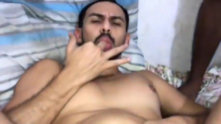 Bazzuca23cm E Maax Puto Karioca Revezando O Cuzinho Do Marc Ferri Numa Foda Bareback Com Mui