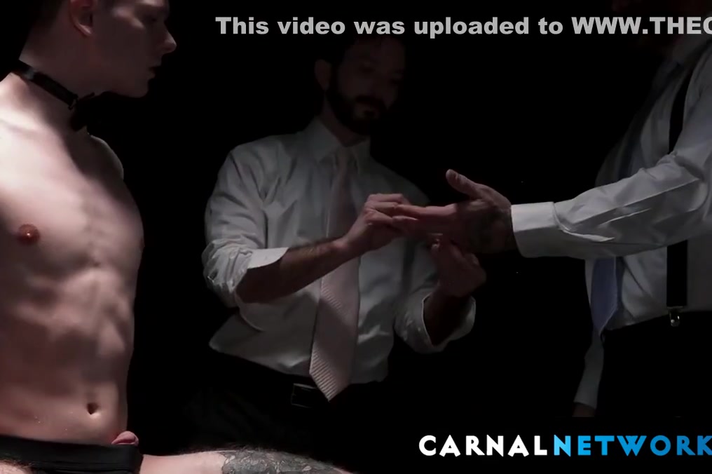 Moans As His Master Pleases Him With A Wild And Wet Nipple Play - Cain Marko And Ethan Tate