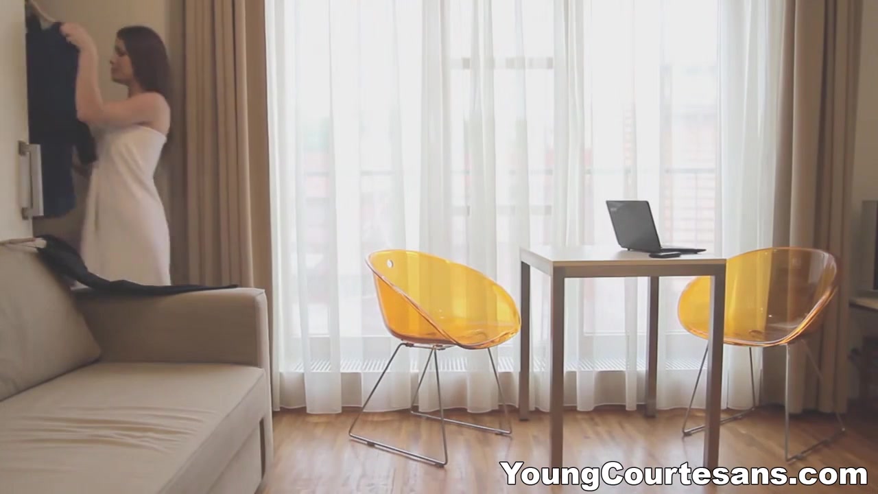 Young Courtesans - Zena Little - A Sex date teeny gets paid for