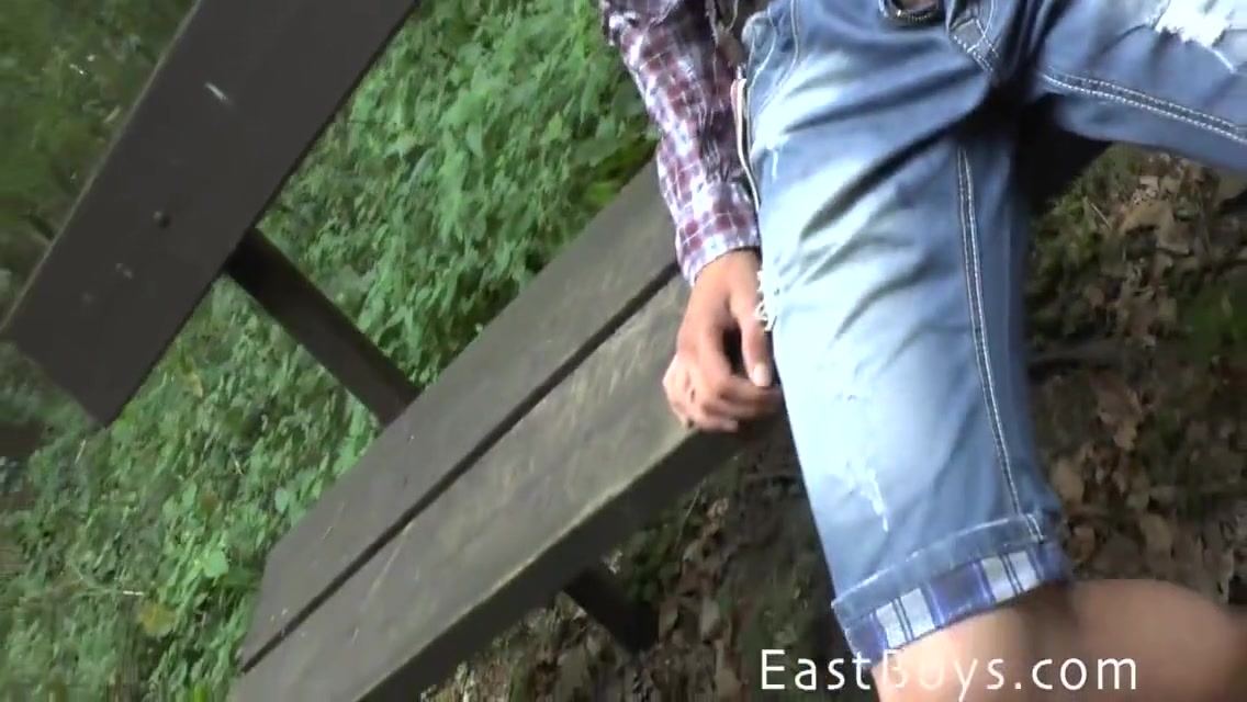 Handjob And Pissing In Public Park 4 Min