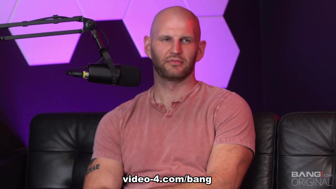 Liz jordan gets gagged on the b! podcast - BANG