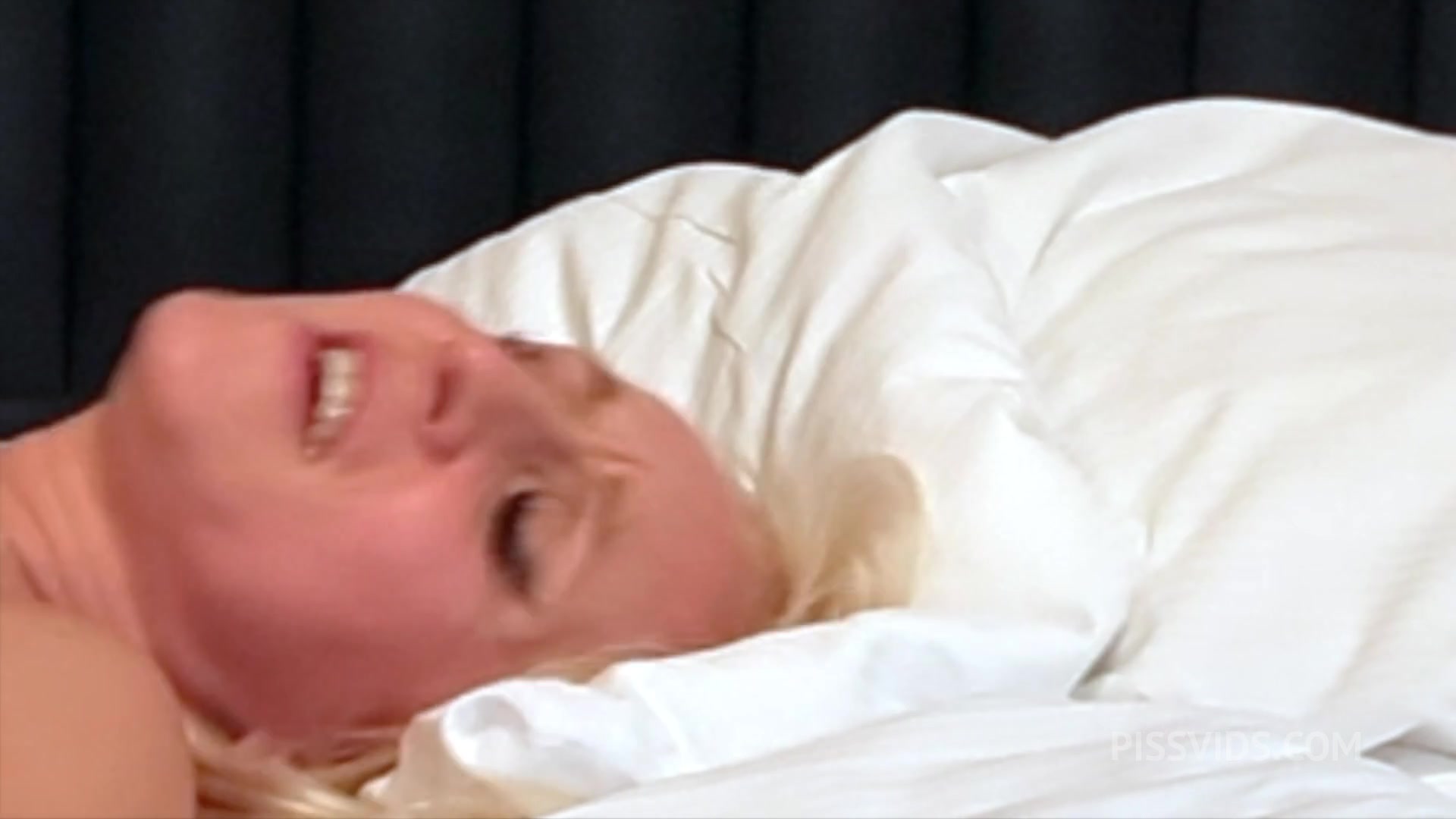 Real Life Porno 30: Blond Angel. - PissVids