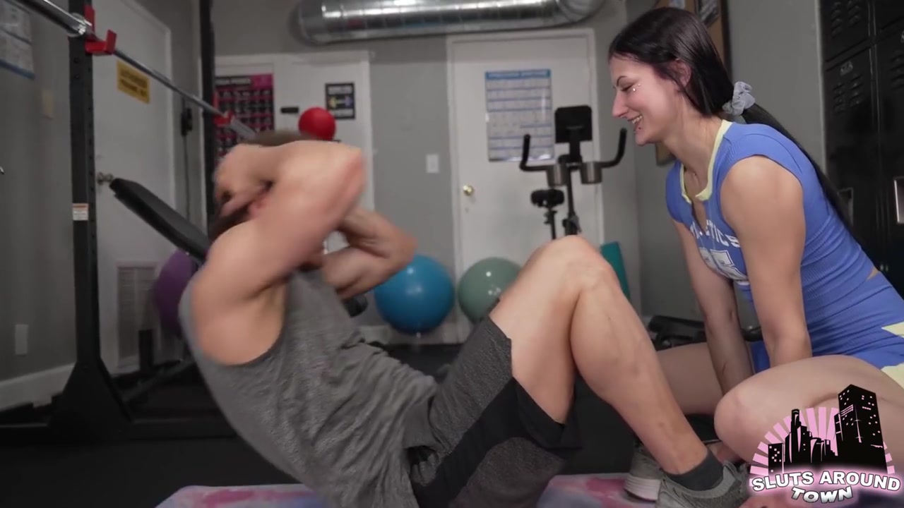 Toned Babe Takes Messy Facial From Gym Hunk - Sam Shock