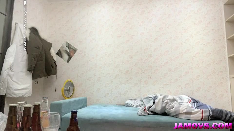 Ex-boyfriend f*cks stunning Shanghai woman in hotel room