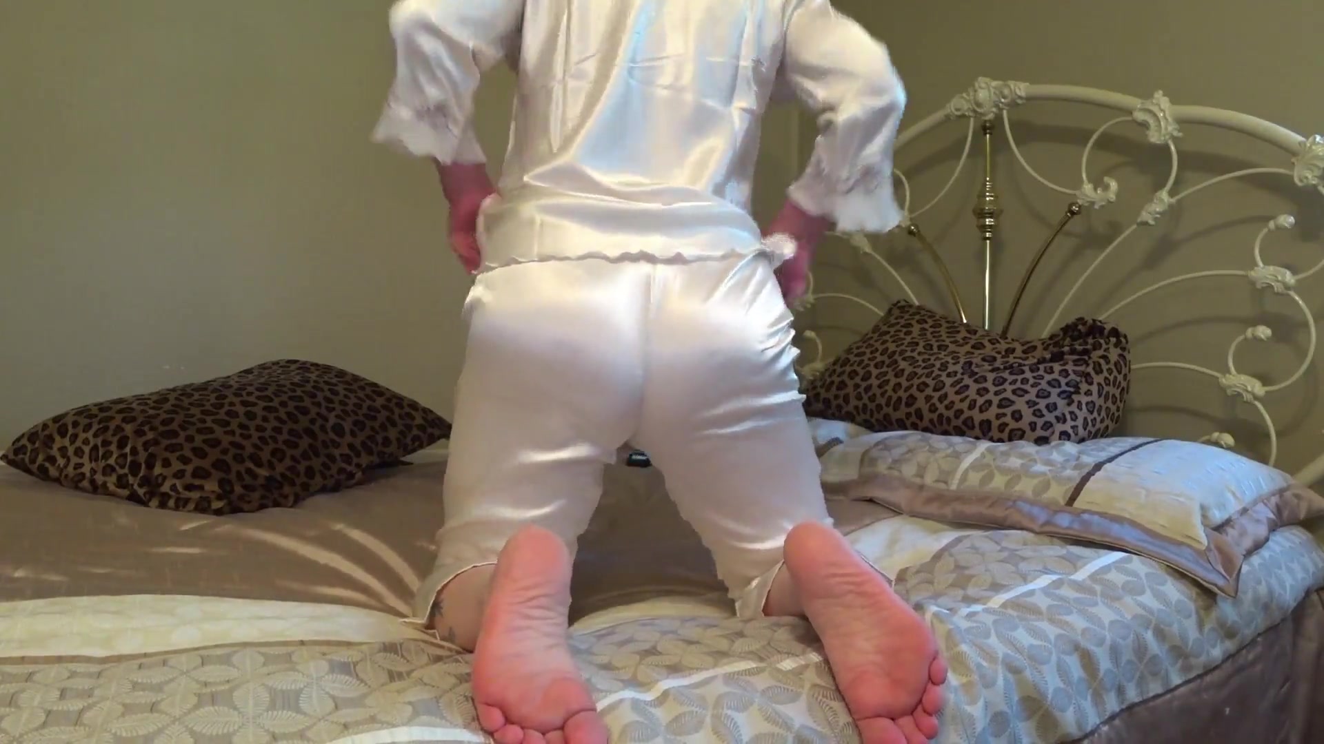 Satin Pyjamas Dropped For A Good Arse Worshiping - TacAmateurs