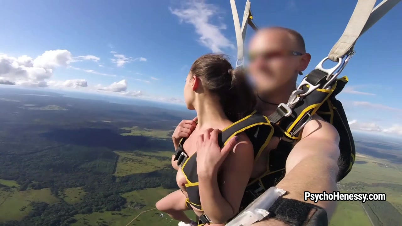 Henessy - Naked Parachute Jump