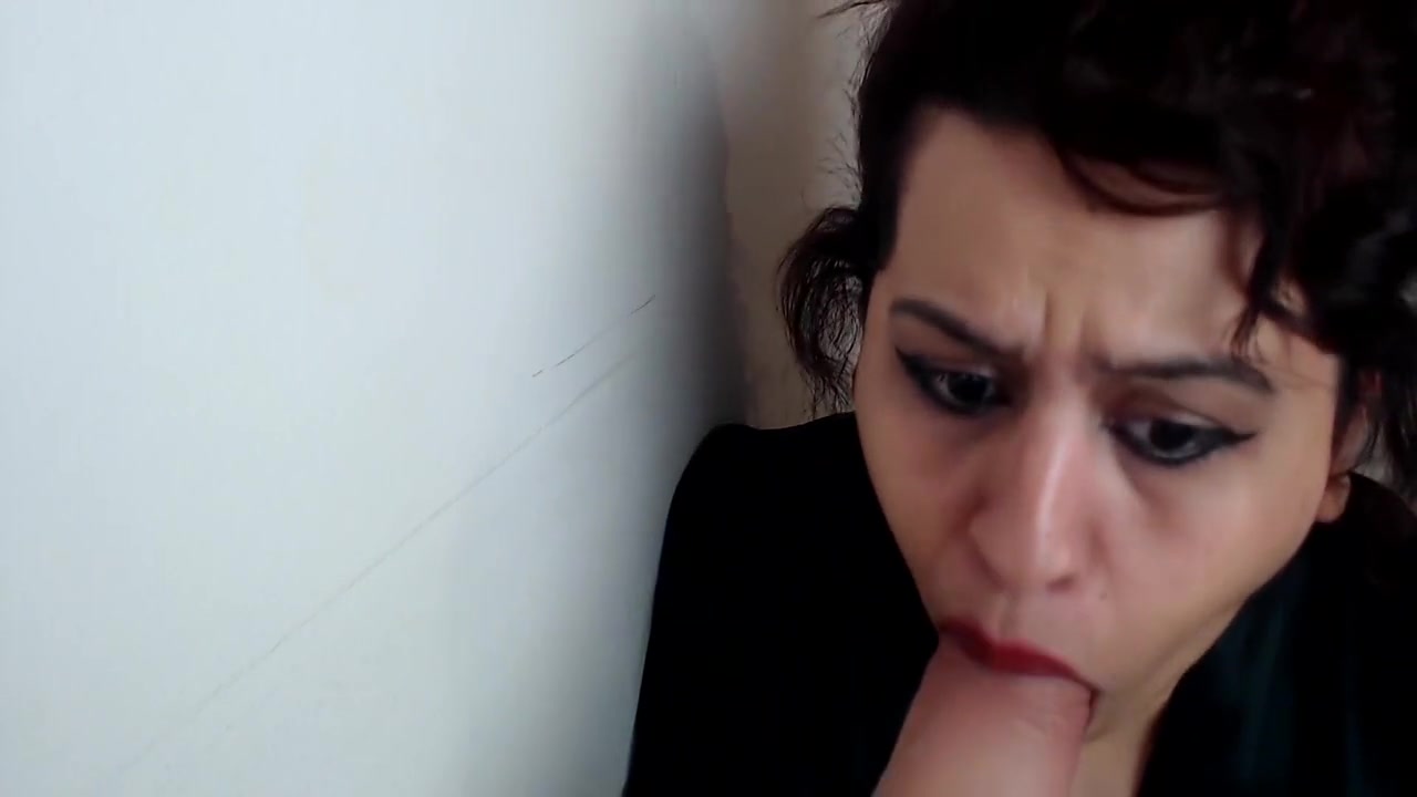New Married Woman Trying To Get Huge Cock ! 6 Min