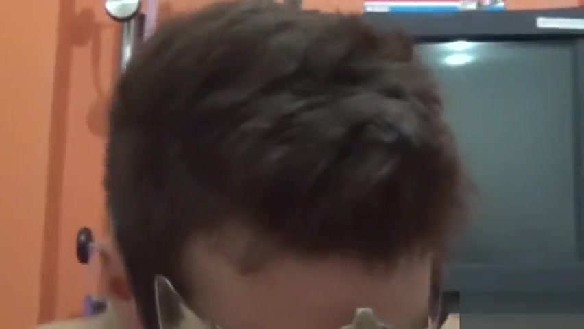 Hot shemale homemade with cumshot