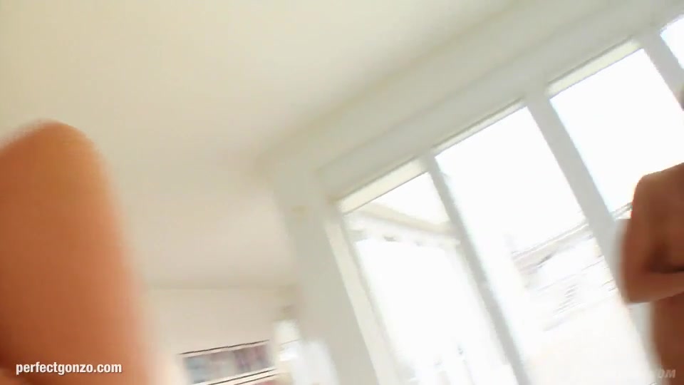 Anna and Sabina Blue shares a load of cum on Sperm Swap