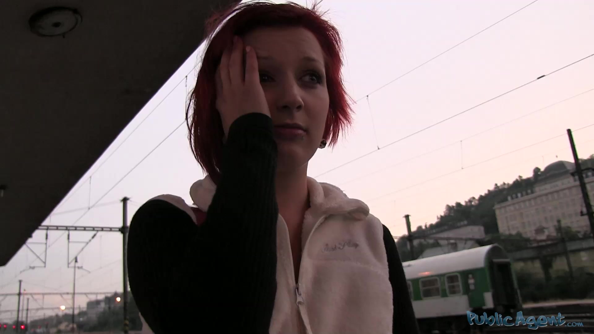 Amateur redhead with cute piercing picked up and mouthfucked