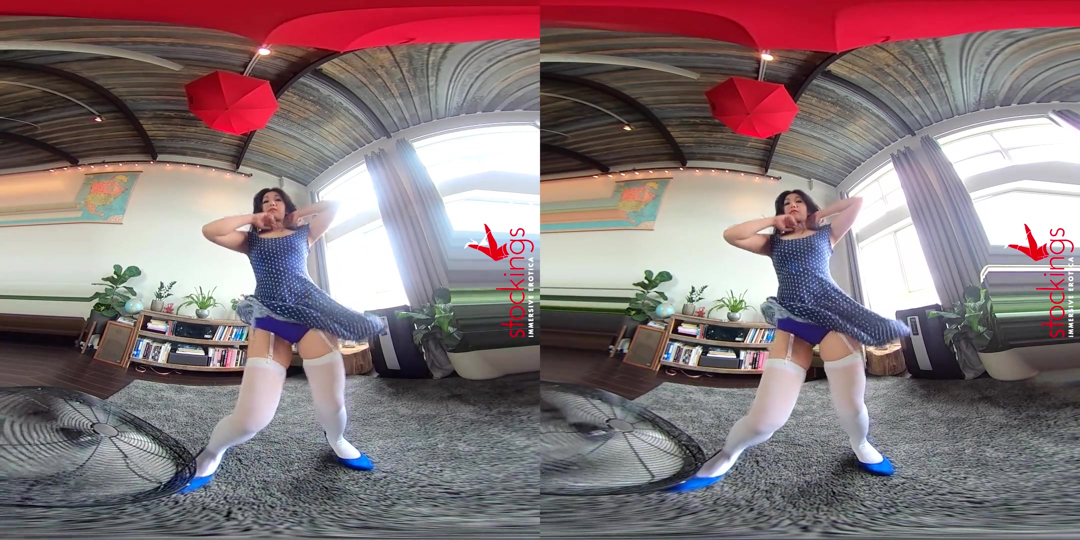 Amy Jane in Fan Dancer - StockingsVR