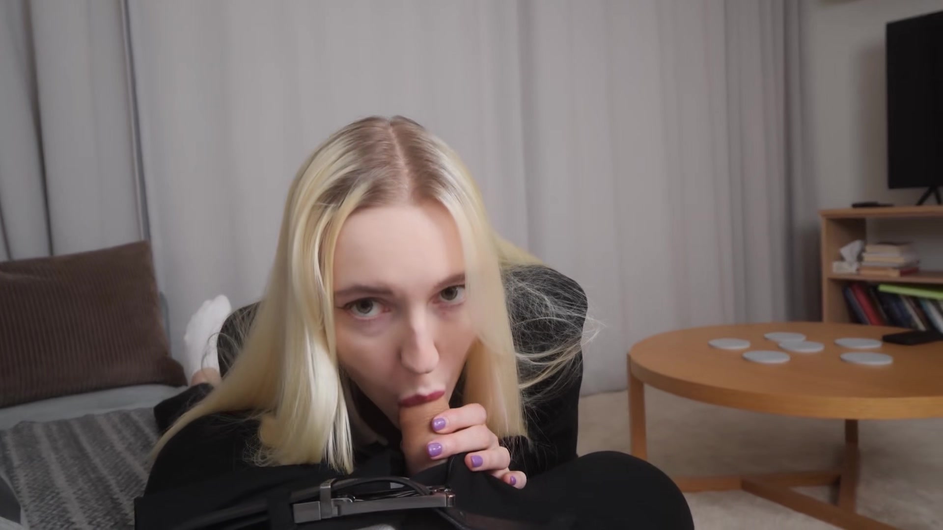 Slutty Secretary Sucks And Fucks Boss' Dick - Facial Cumshot