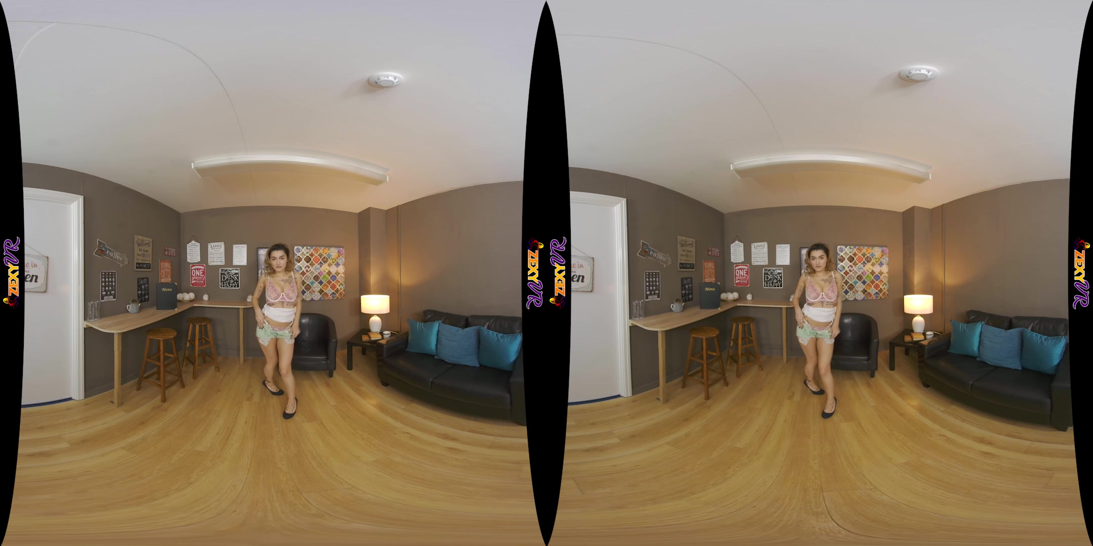 Strip Time featuring Callie T - ZexyVR