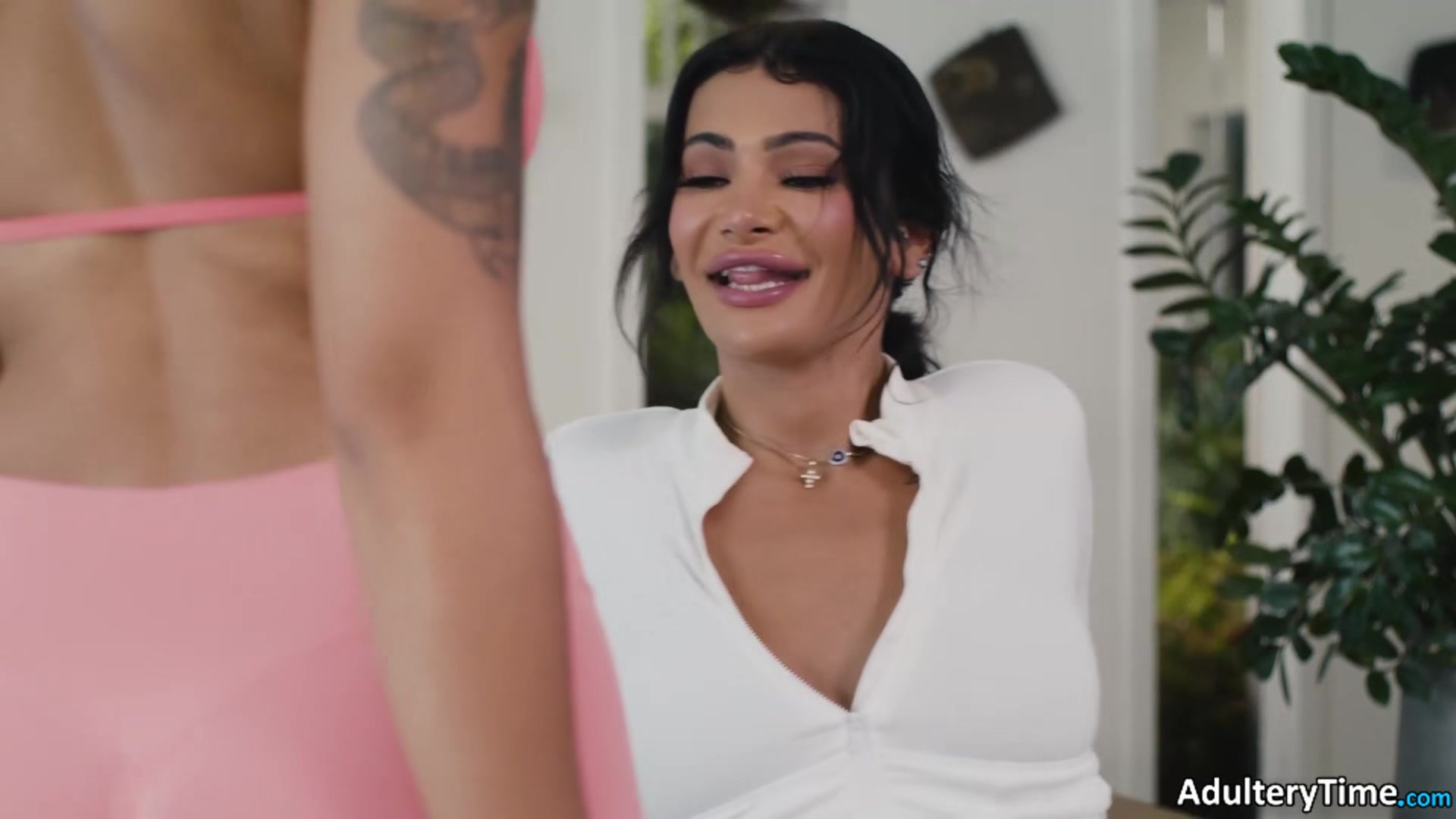 Ameena Green Sucks Her Trans Gym Partner Victoria Grant's Big Cock
