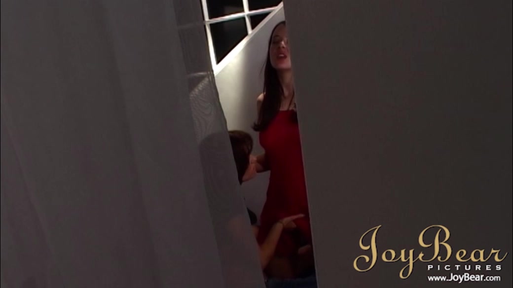 JoyBear Video: Rose Takes A Risk