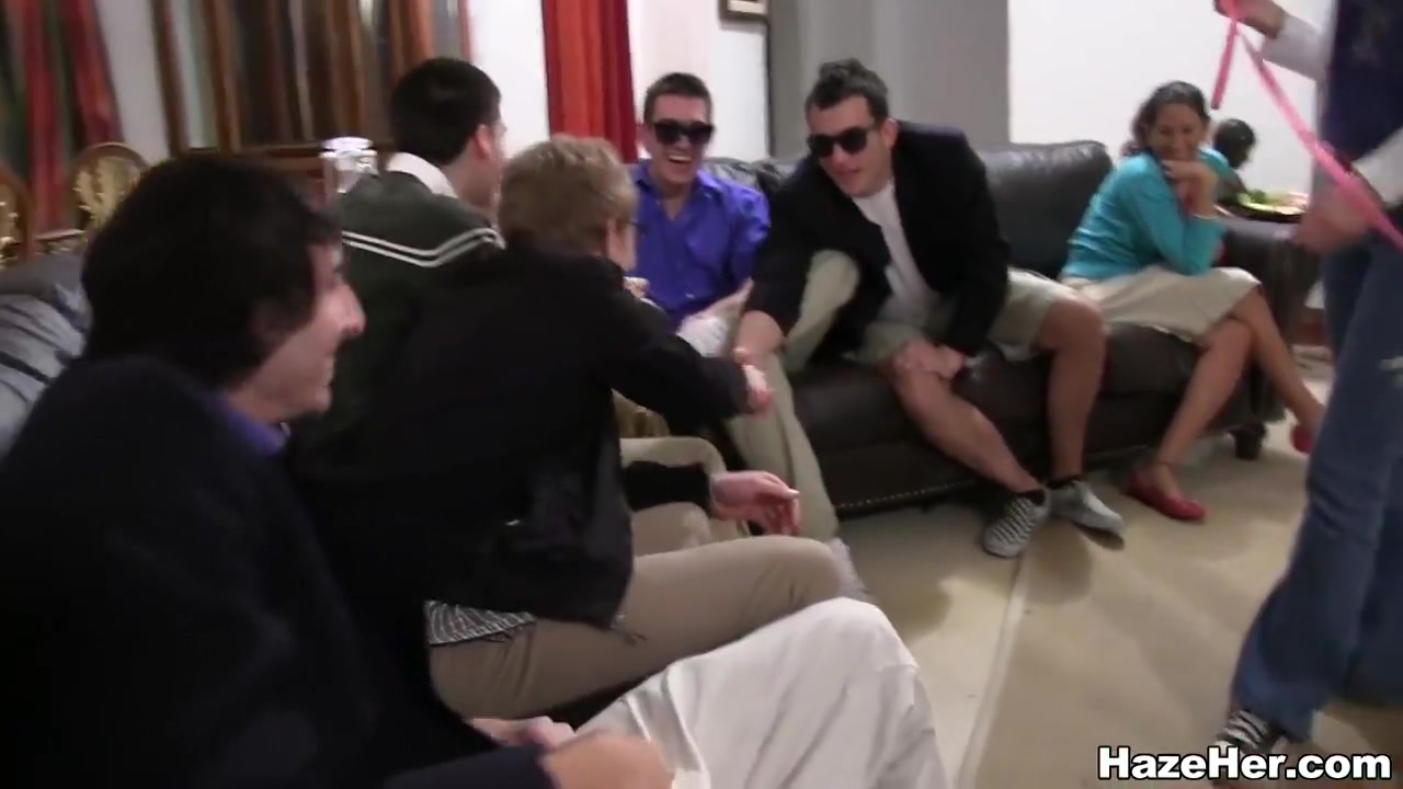College lesbian show