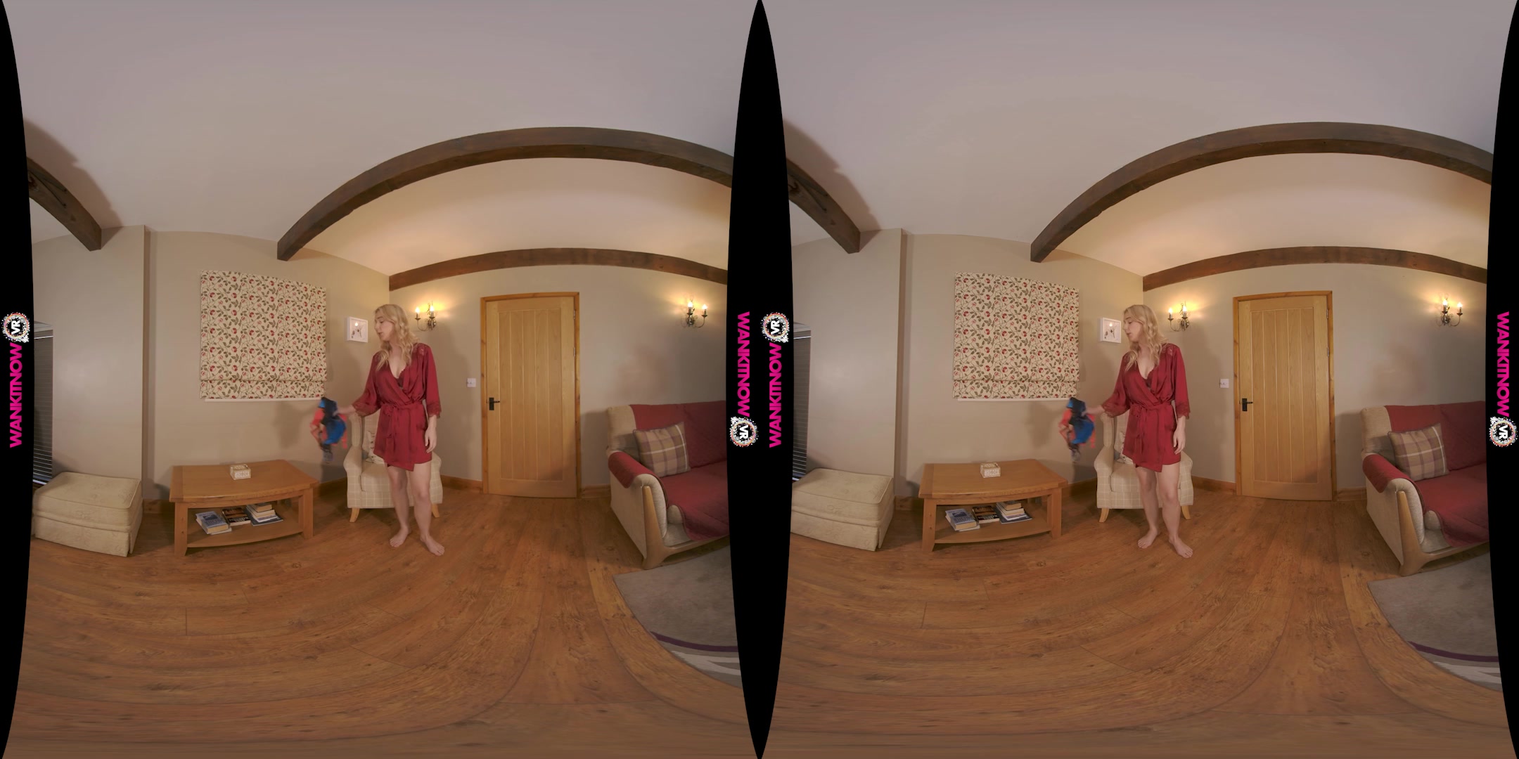 Lingerie Thief featuring Amy W - WankitNowVR