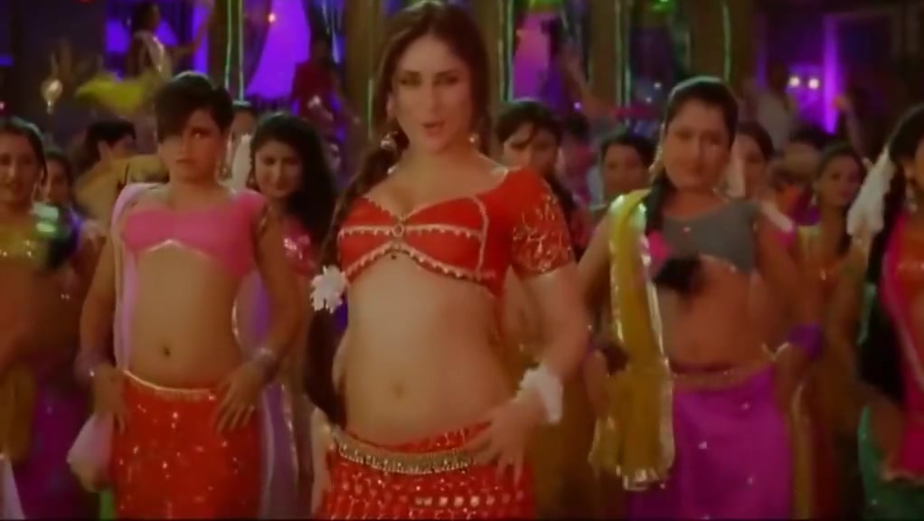 Kareena kapoor jerk off challenge fevicol se edition