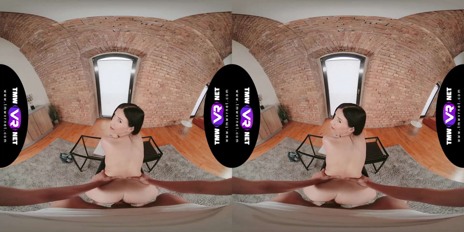 Nikki Fox in New Ways Of Drawing And Sucking - TmwVRnet