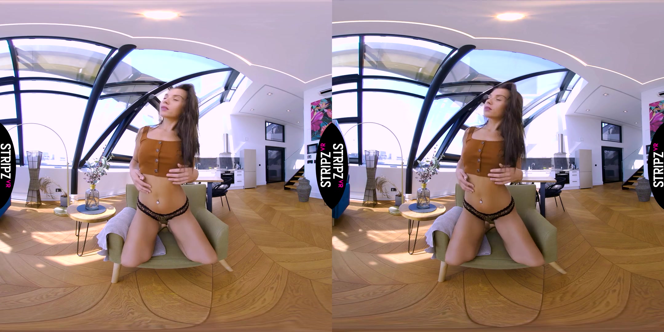 Sabrisse Aaliyah in Sexy Fucker - StripzVR