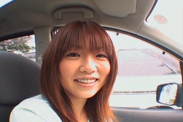 Saki Ninomiya Hot horny Asian teen 18+ has sex in the car