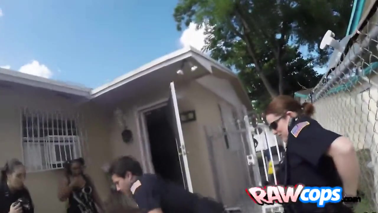 Criminal Is Taught By Horny Female Officers How To Fuck