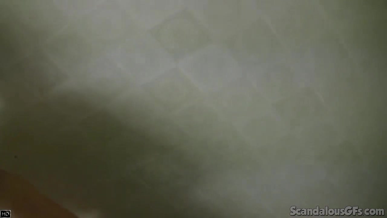 Jewel strip off and blowjob while laundry fuck