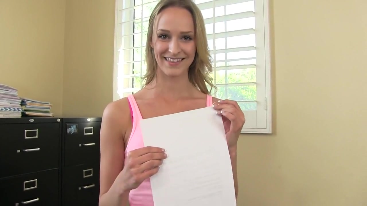 Phat Creamy Camel Toe Blonde Gets Fucked On Her Audition