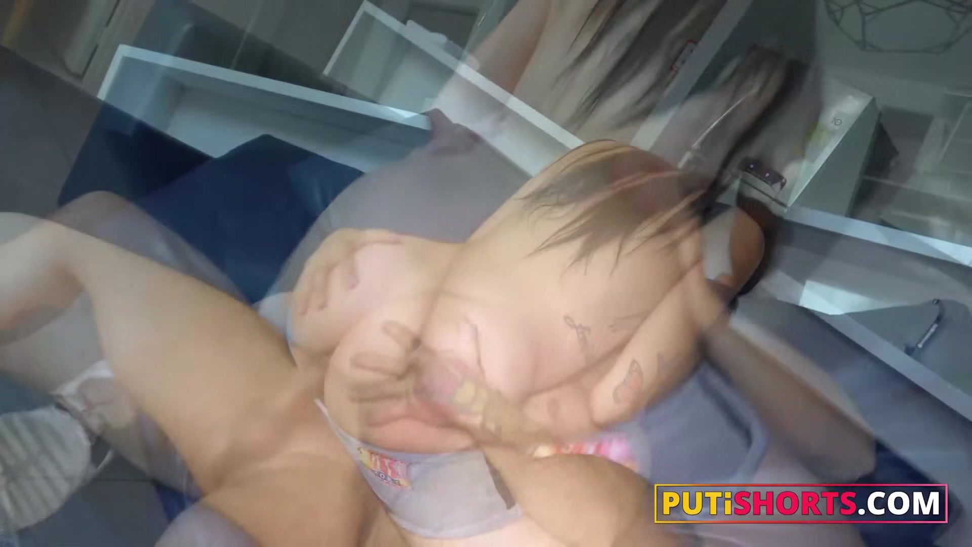 Puti Shorts - Venezuelan Hot Bombshell Humps And Squirts Loudly