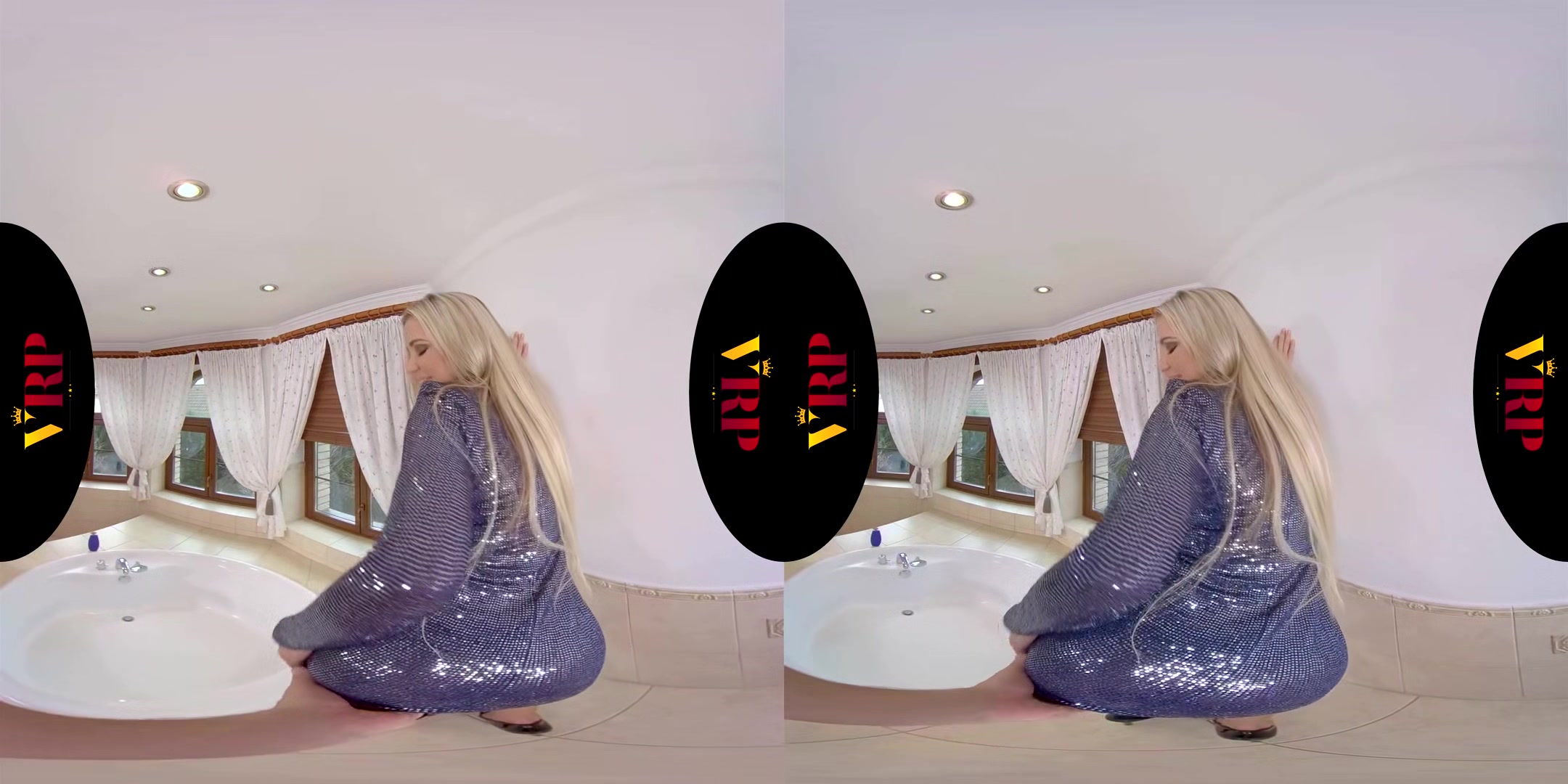 Bubble Bath - Blonde Porn Star Pov Hardcore High Definition Vr