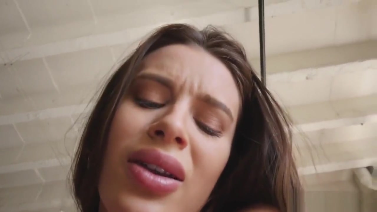 Some Love For Foxy Stepsister Lana Rhoades