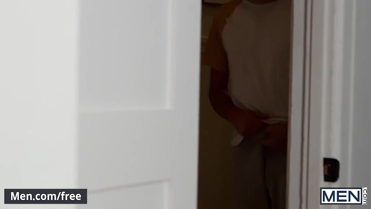 Jake Nobello And Marco Bianchi - Darenger Lifts Into His Room To Be Knocked Off Follows