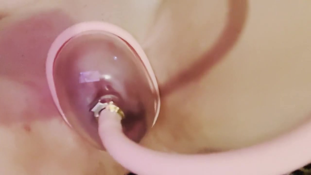 My First Video: A Quick Little Pussy Pump