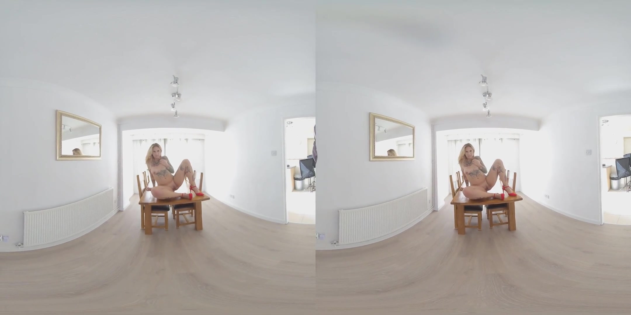 Tammy, Blowing The Photographer - Blonde Amateur with Tattoos POV Blowjob