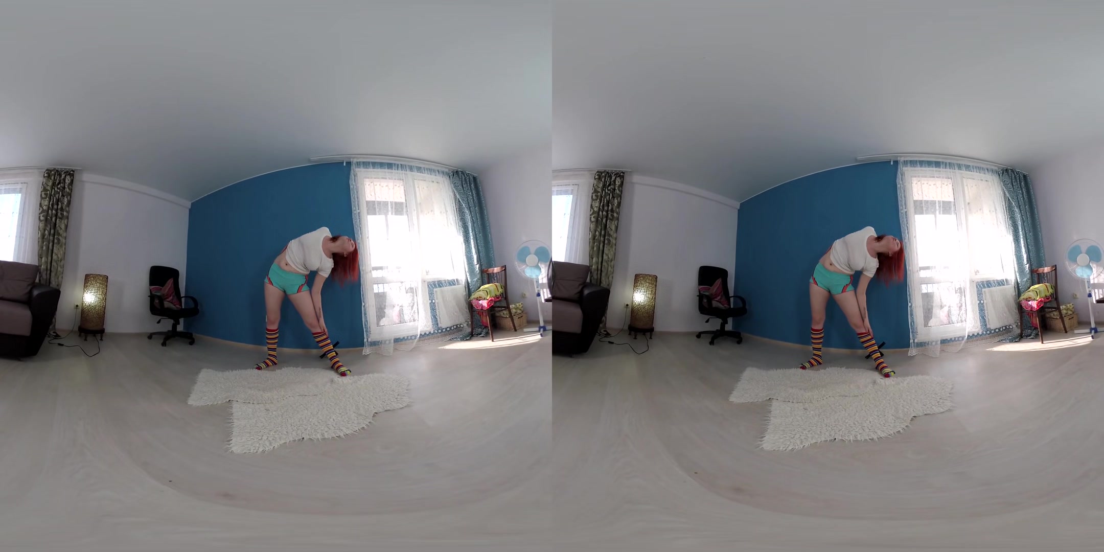 Lissared Does Gymnastic - Solo Model Flexible Naked Yoga