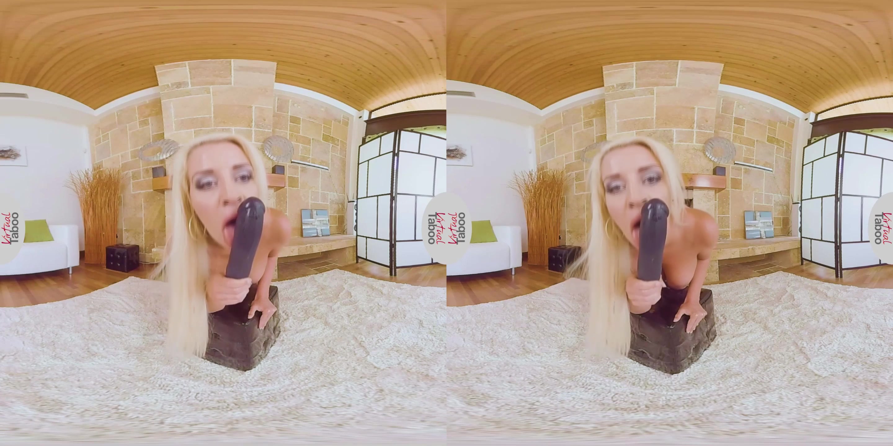 Hungry Cougar Step mom Sienna - VirtualTaboo