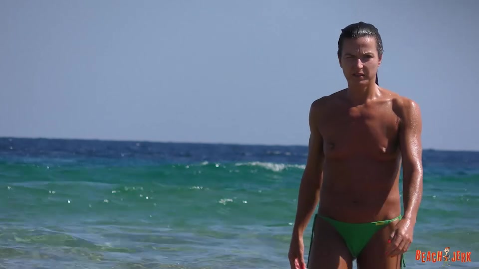 Green thong - BeachJerk