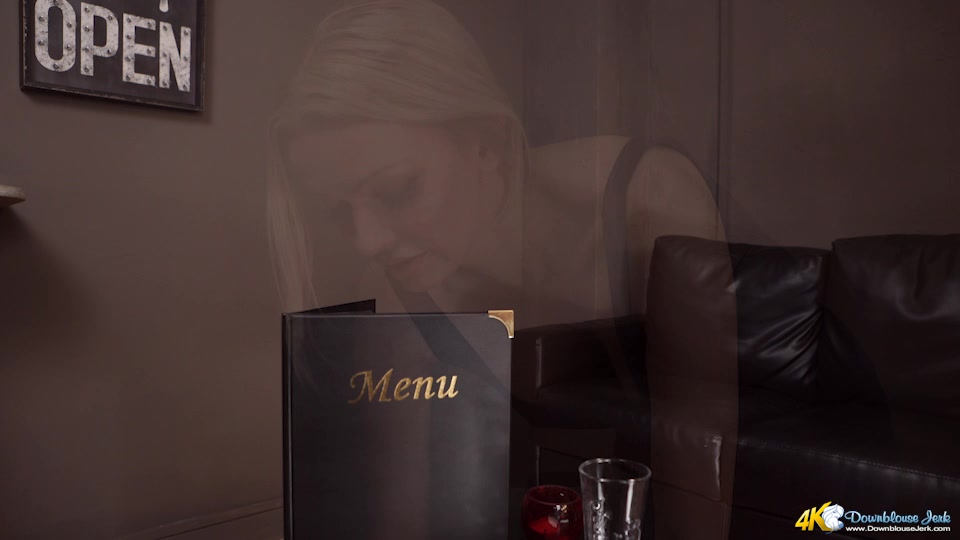 Wanking Waitress - DownblouseJerk