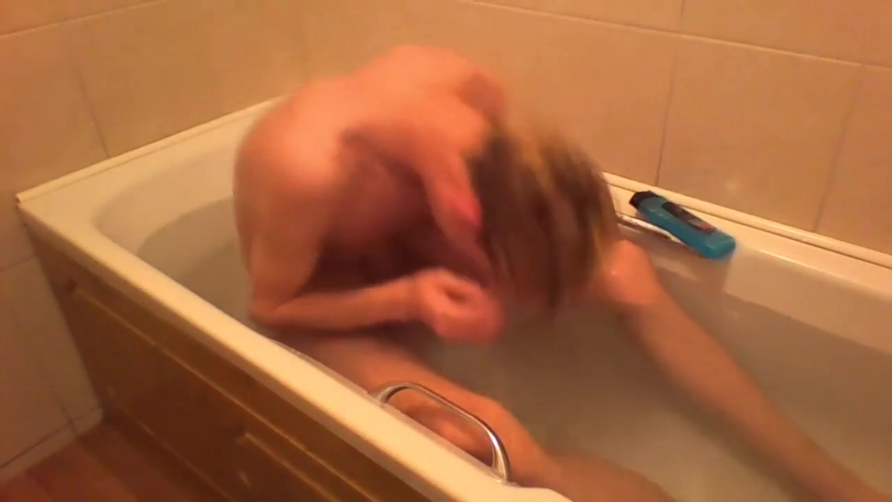 Very Skinny teen 18+ Scrubs And Fingers His Sexy Ass In Bathtub
