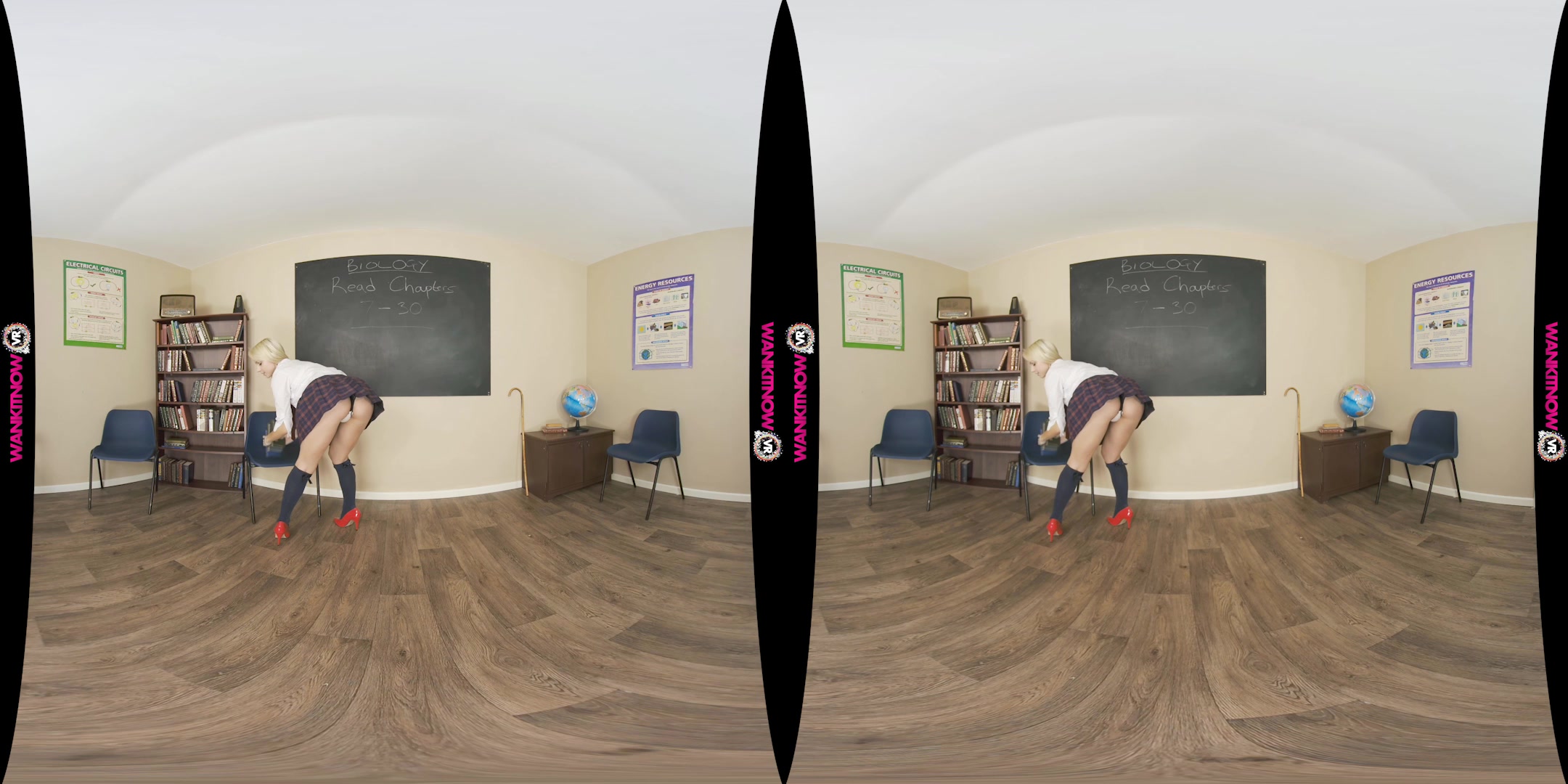 Wank For Me featuring Chloe Toy - WankitNowVR