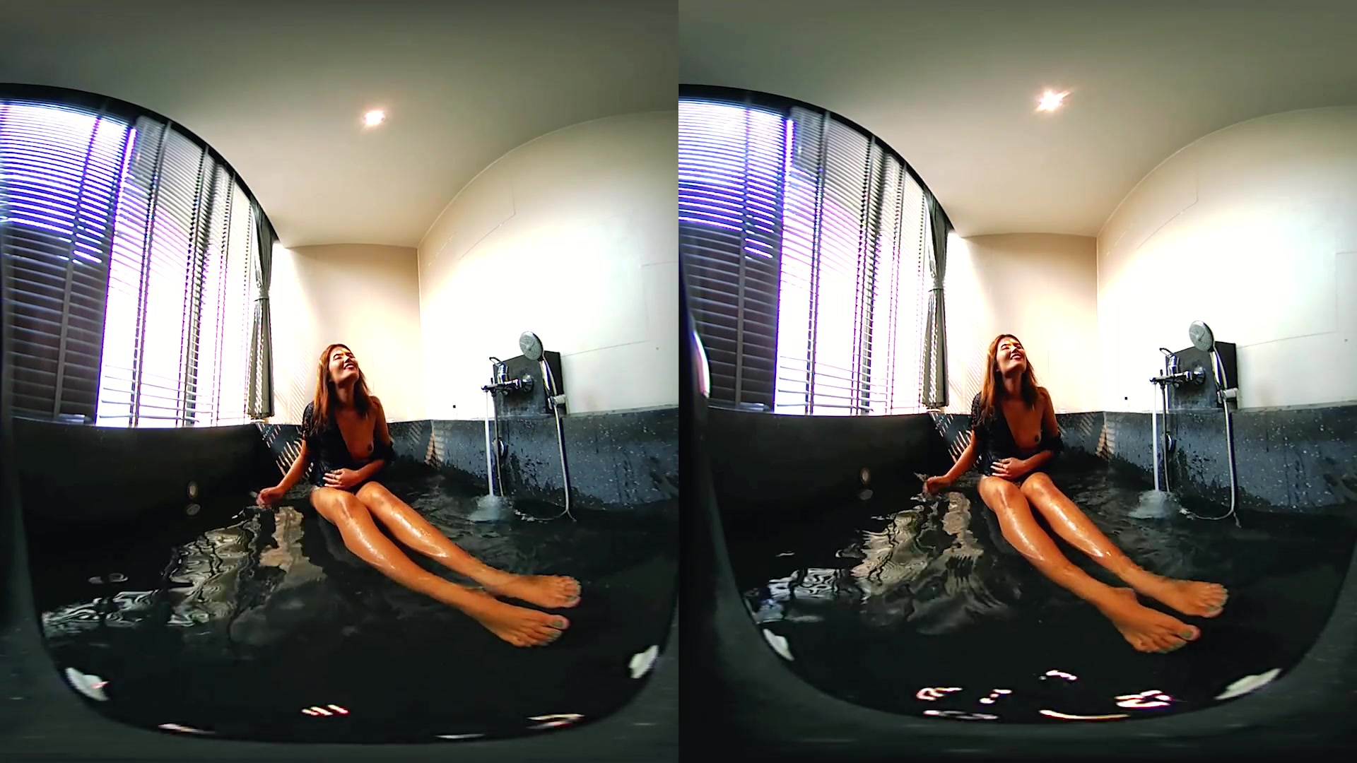 Wet Finger Games In The Whirlpool 1 - VRpussyVision