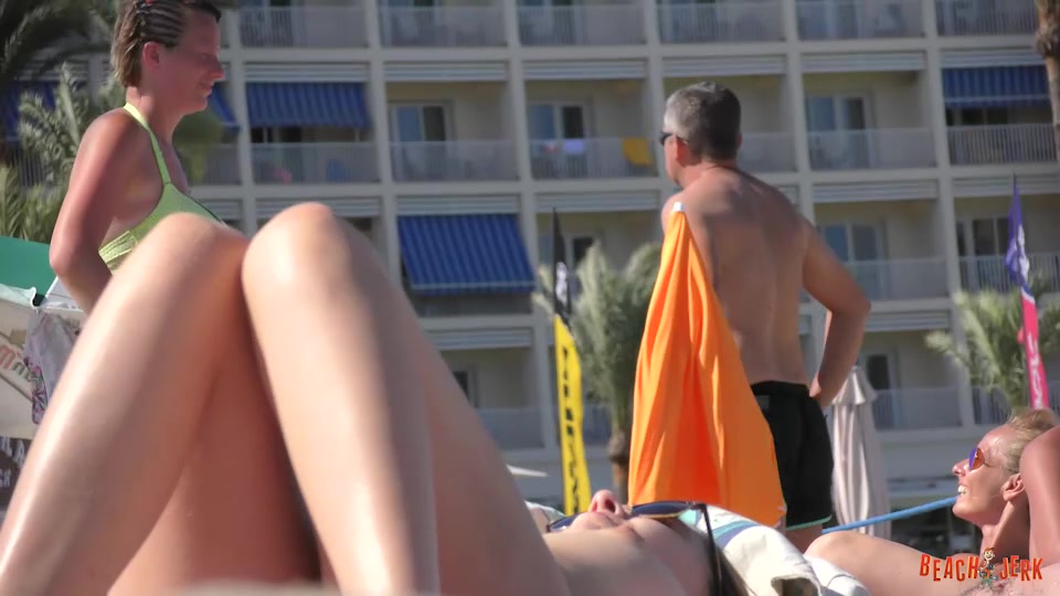 Up close and personal 19 - BeachJerk