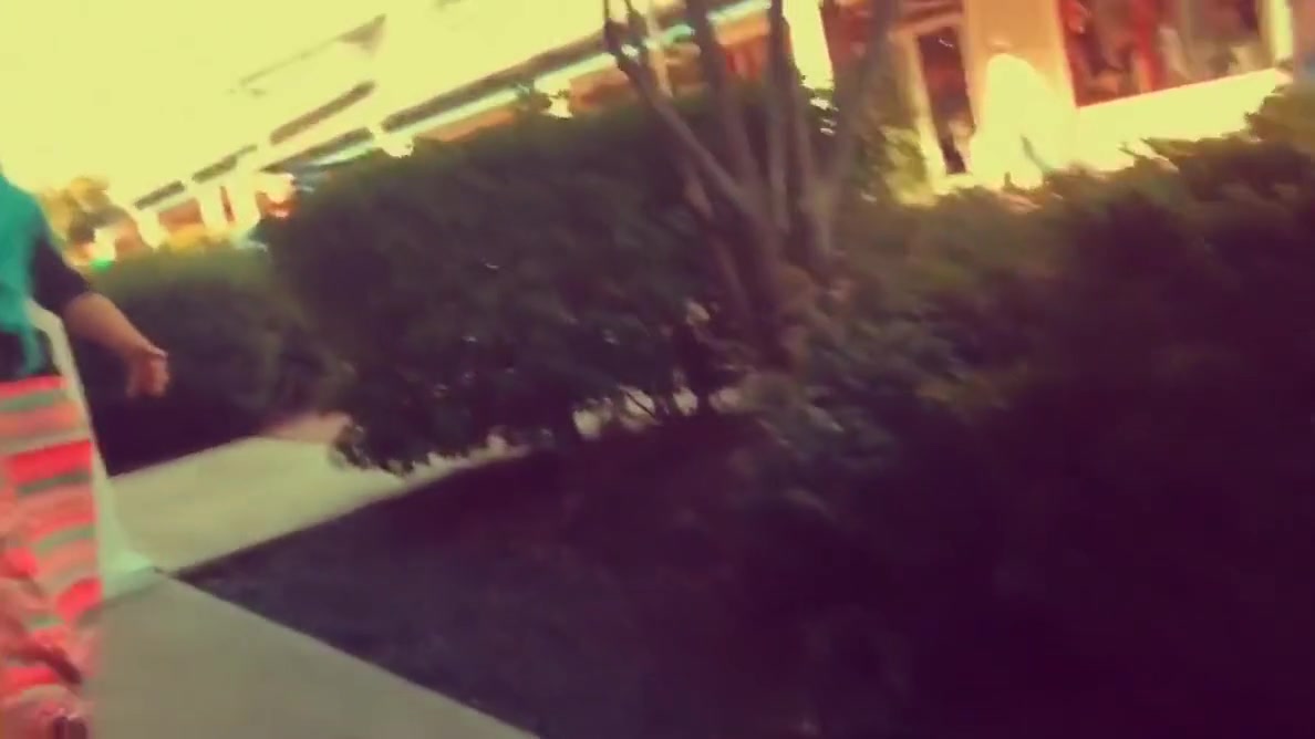 hijab wife big ass walking in street