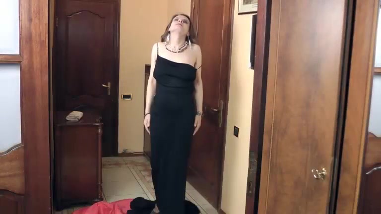 Ophelia Jones strips off her black dress to play - Compilation - WeAreHairy