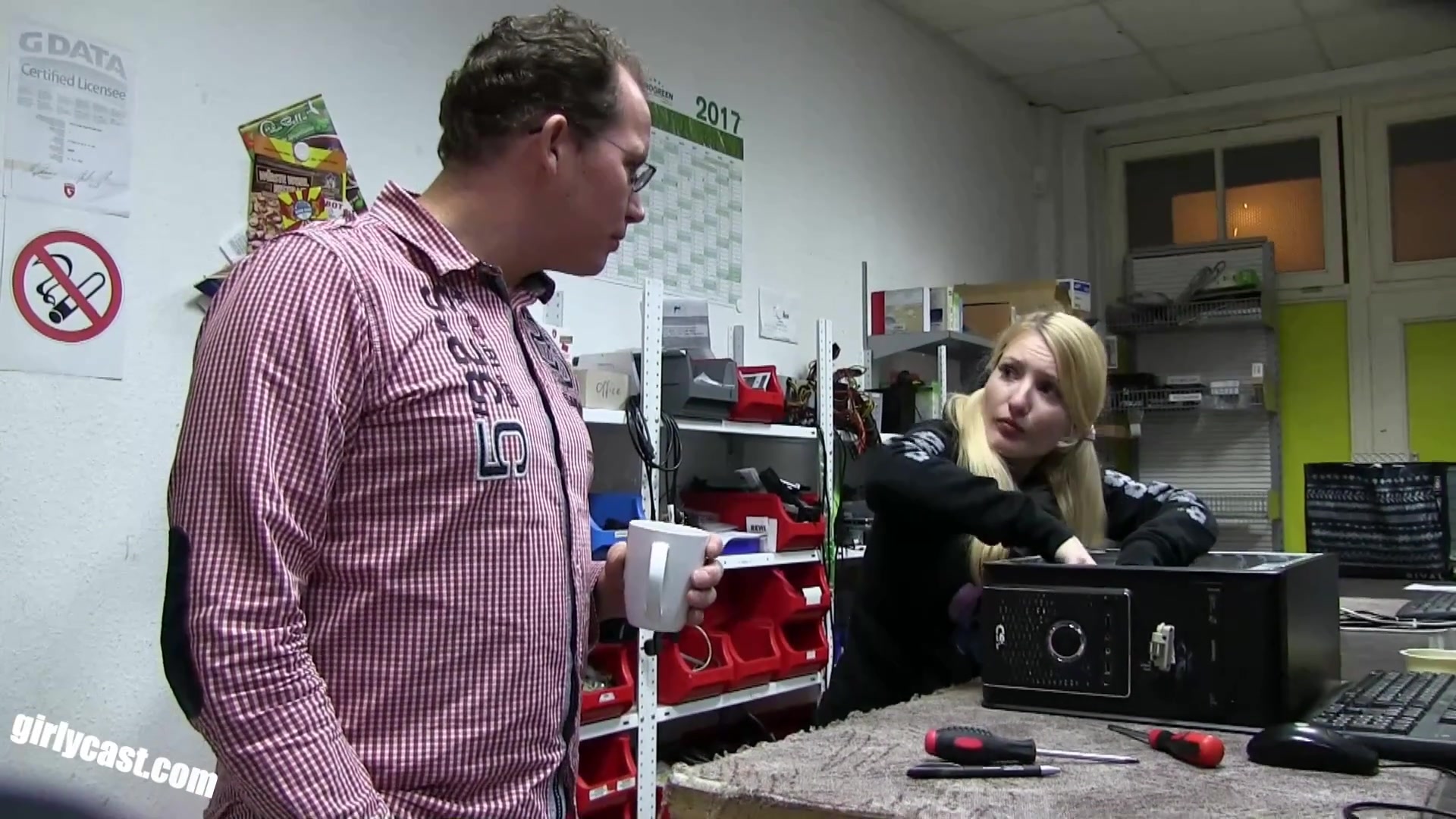 Naive Intern Bare Fucked In The Ass!