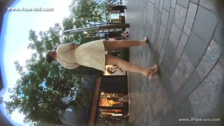peeping chinese amateur upskirt.***