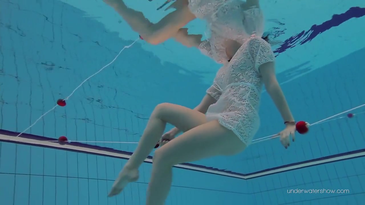 White Dressed Tight Hairy Babe Underwater - Katy Soroka