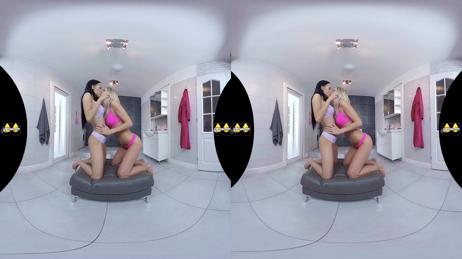 Claudia Mac & Nicole Love in Share The Streams - VirtualPee