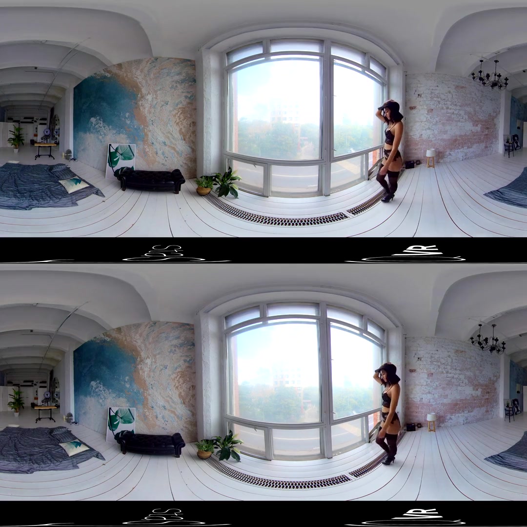 AshleyQ in High Times in a Highrise 360\u00ba - StasyQVR
